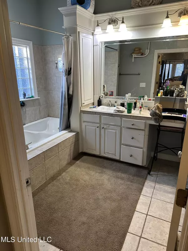 Brandon, MS 39047,120 Poplar Ridge