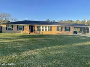 16417 E Lake Drive, Vancleave, MS 39565