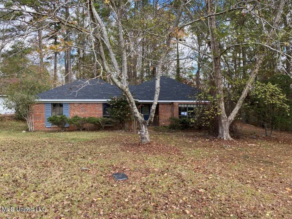 Byram, MS 39272,236 Bracken Cove