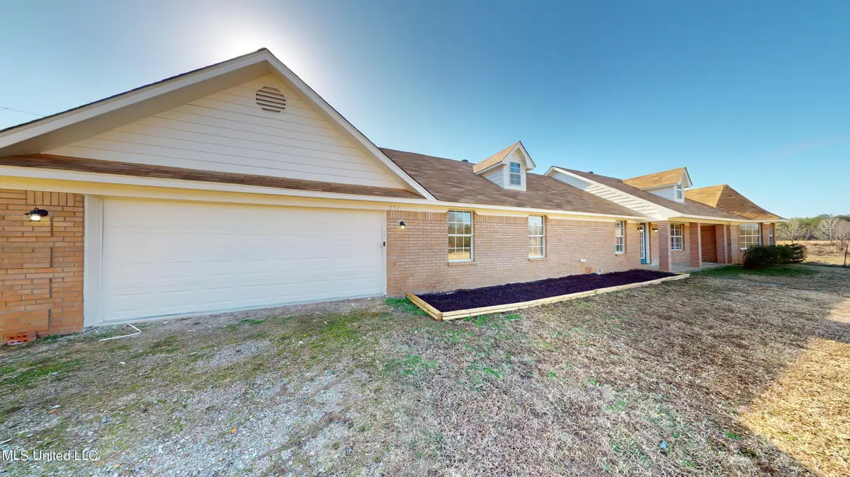 Byhalia, MS 38611,256 Garfield Road