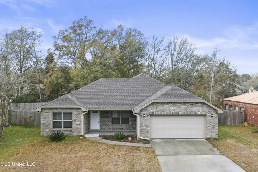 15155 Sunset Drive, Gulfport, MS 39503