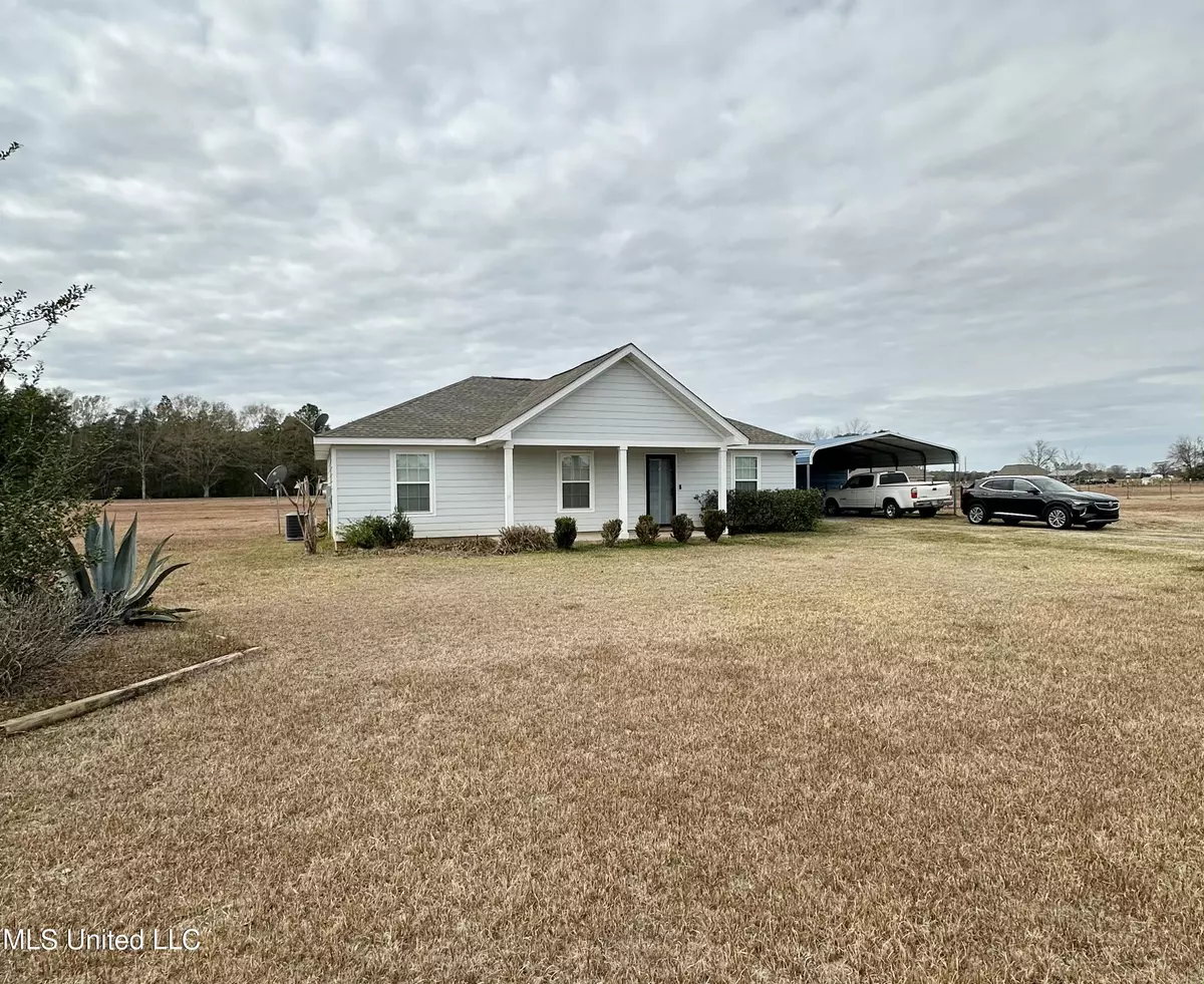 Lucedale, MS 39452,126 Crepe Myrtle Lane