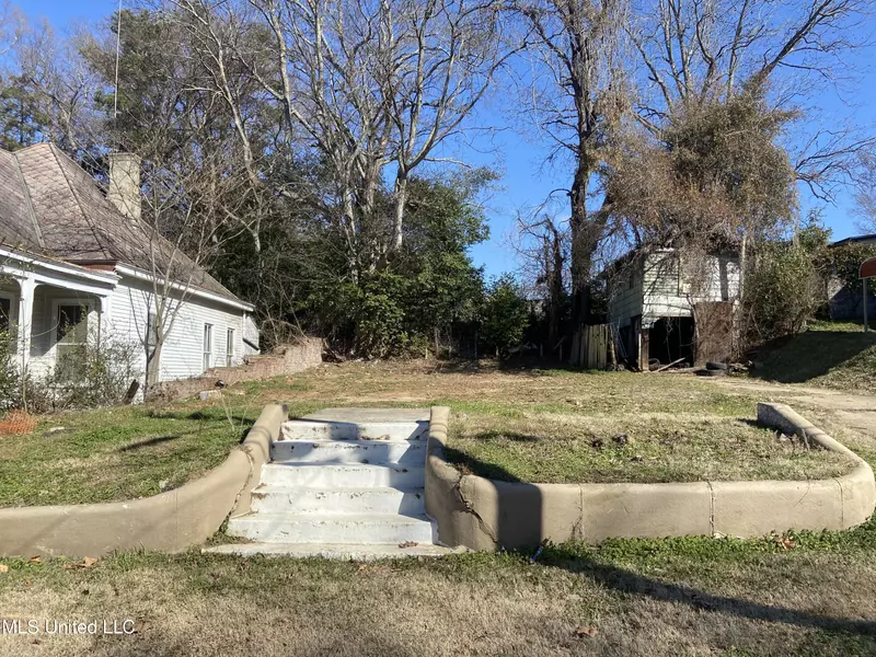 807 Speed Street, Vicksburg, MS 39180