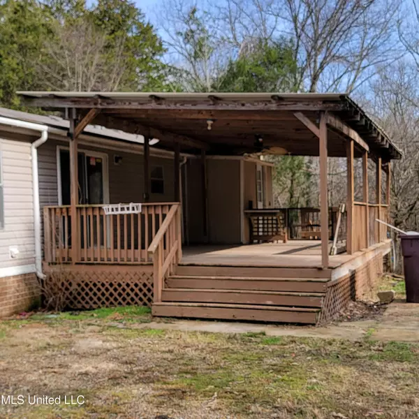 Byhalia, MS 38611,1846 Jason Way