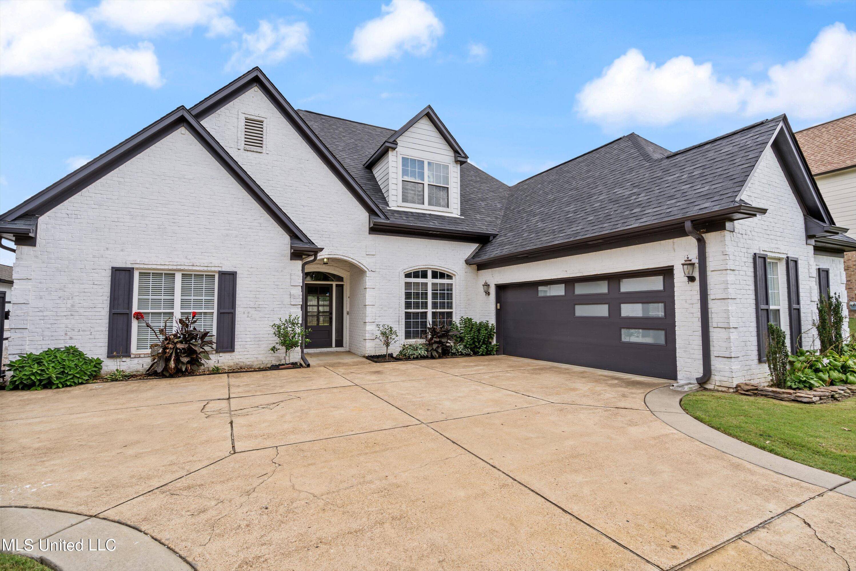 Southaven, MS 38672,3977 Cobblewood Drive