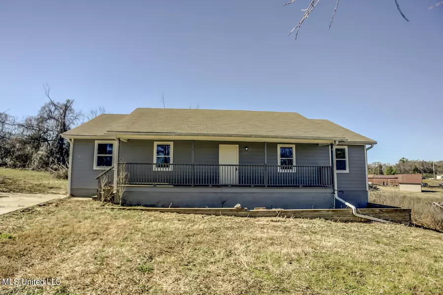 126 Berta Road, Byhalia, MS 38611