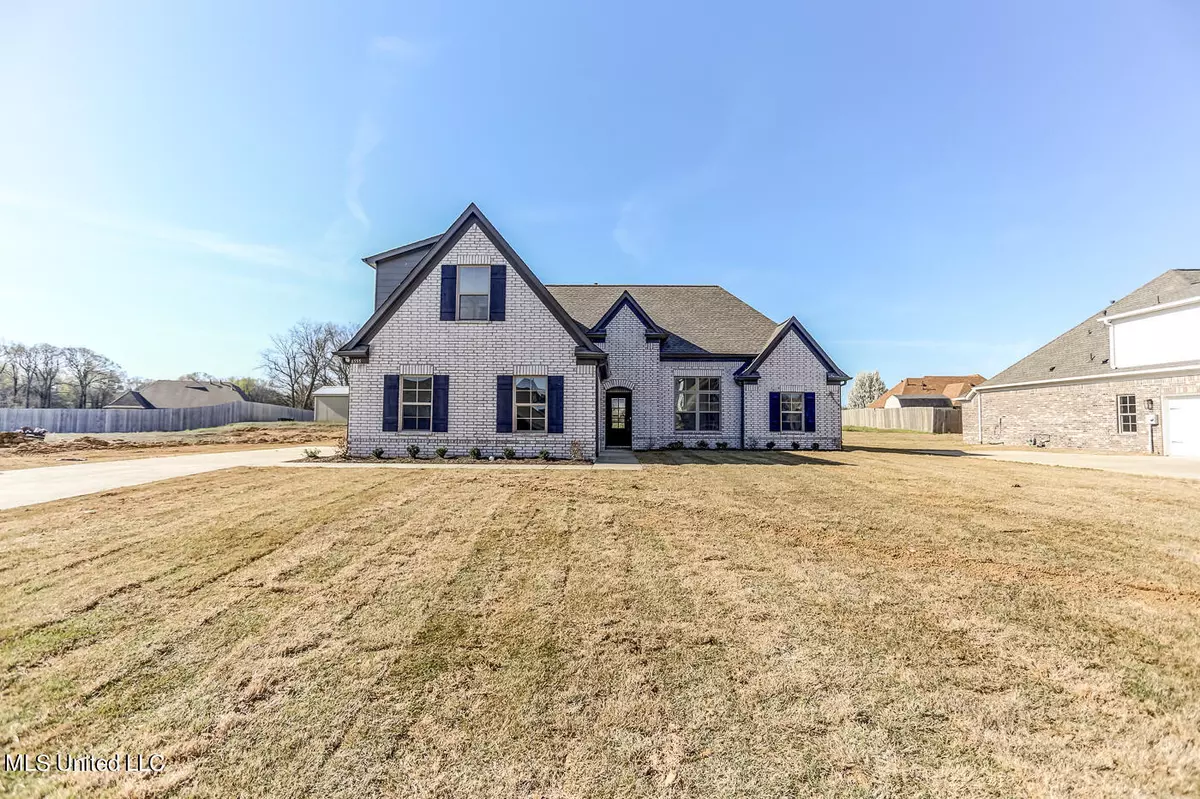 Walls, MS 38680,6555 Carmel Pointe