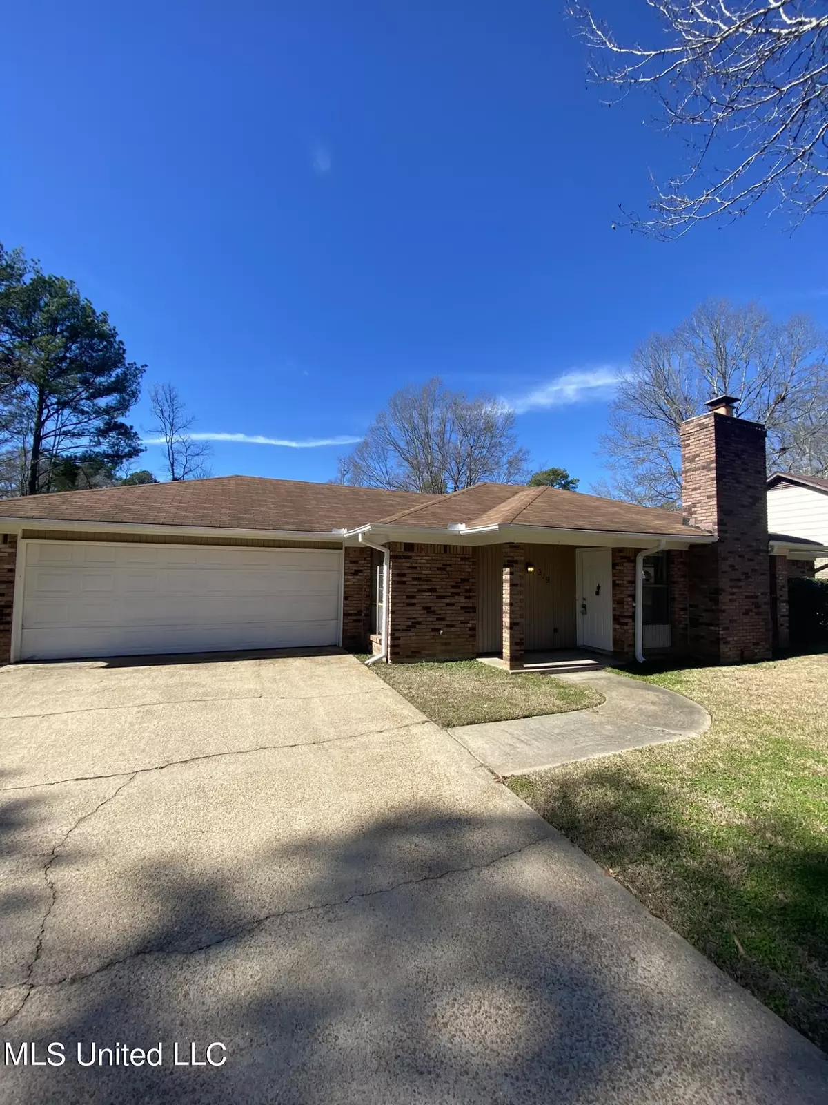 Jackson, MS 39212,319 Red Oak Drive