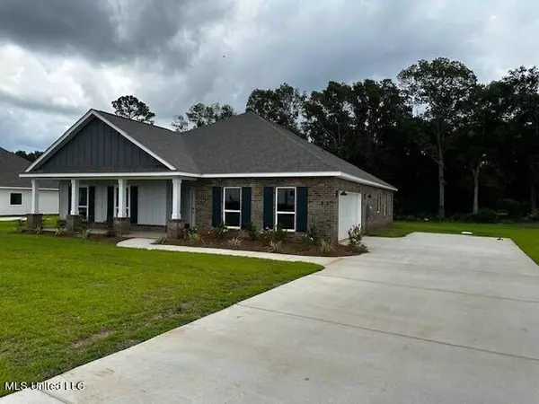 152 Firefly Drive,  Lucedale,  MS 39452