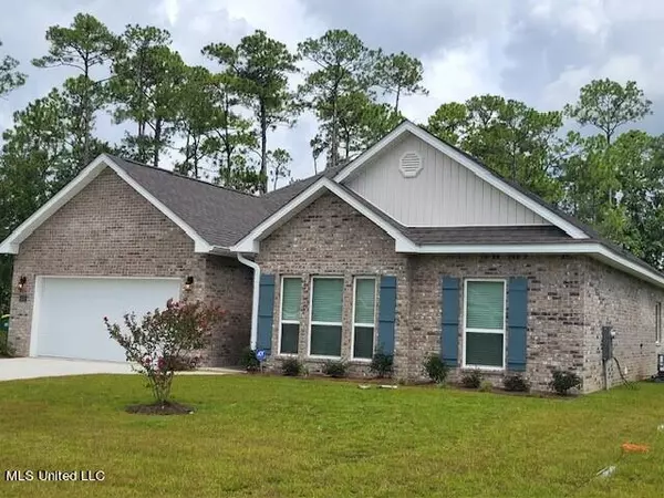 6133 Penni Lane, Ocean Springs, MS 39564