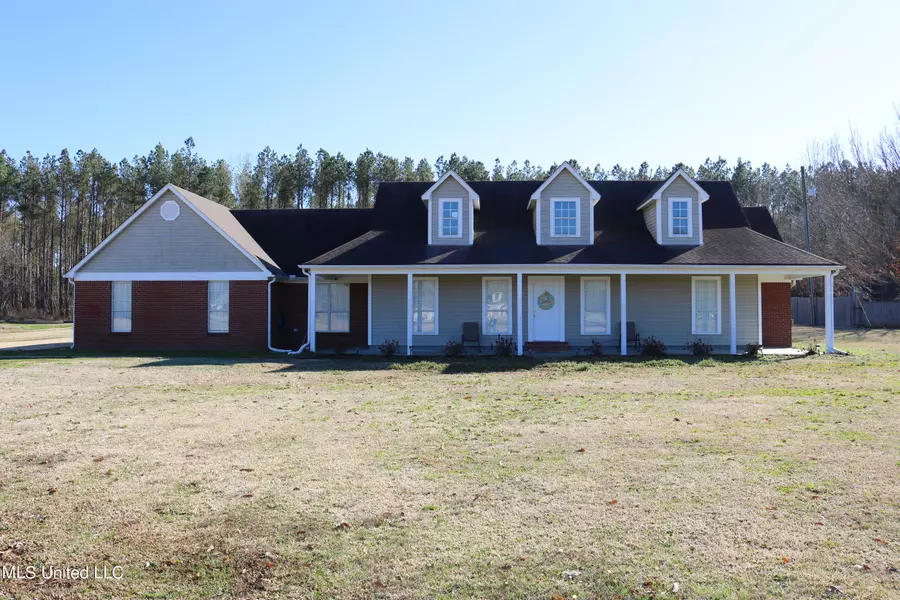 1448 Hwy 4 West, Sarah, MS 38665