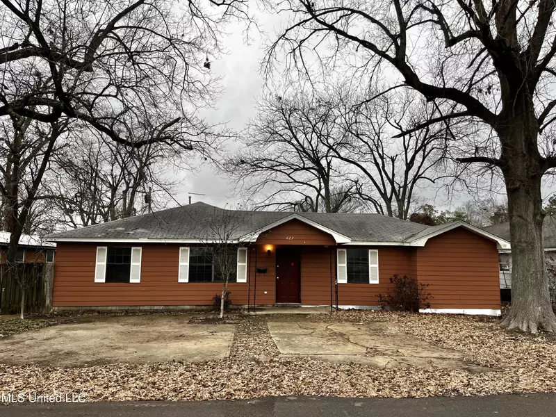 623 Barnes Avenue, Clarksdale, MS 38614