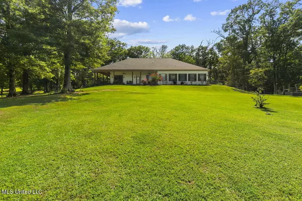 1310 Jimmy Williams Road, Clinton, MS 39056