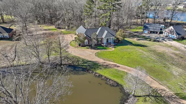 1264 Olivia Lane, Terry, MS 39170