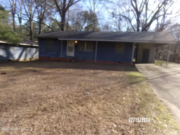 3132 Charleston Drive, Jackson, MS 39212