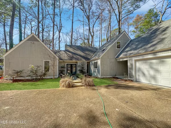 606 Camelia Trail, Brandon, MS 39047