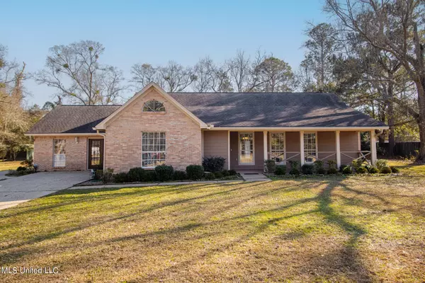 13613 Goffville Road, Ocean Springs, MS 39564