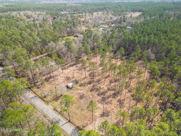 Long Beach, MS 39560,19435 Hartzell Road