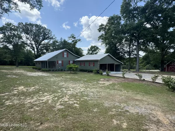 2213 Beesley Road, Lucedale, MS 39452