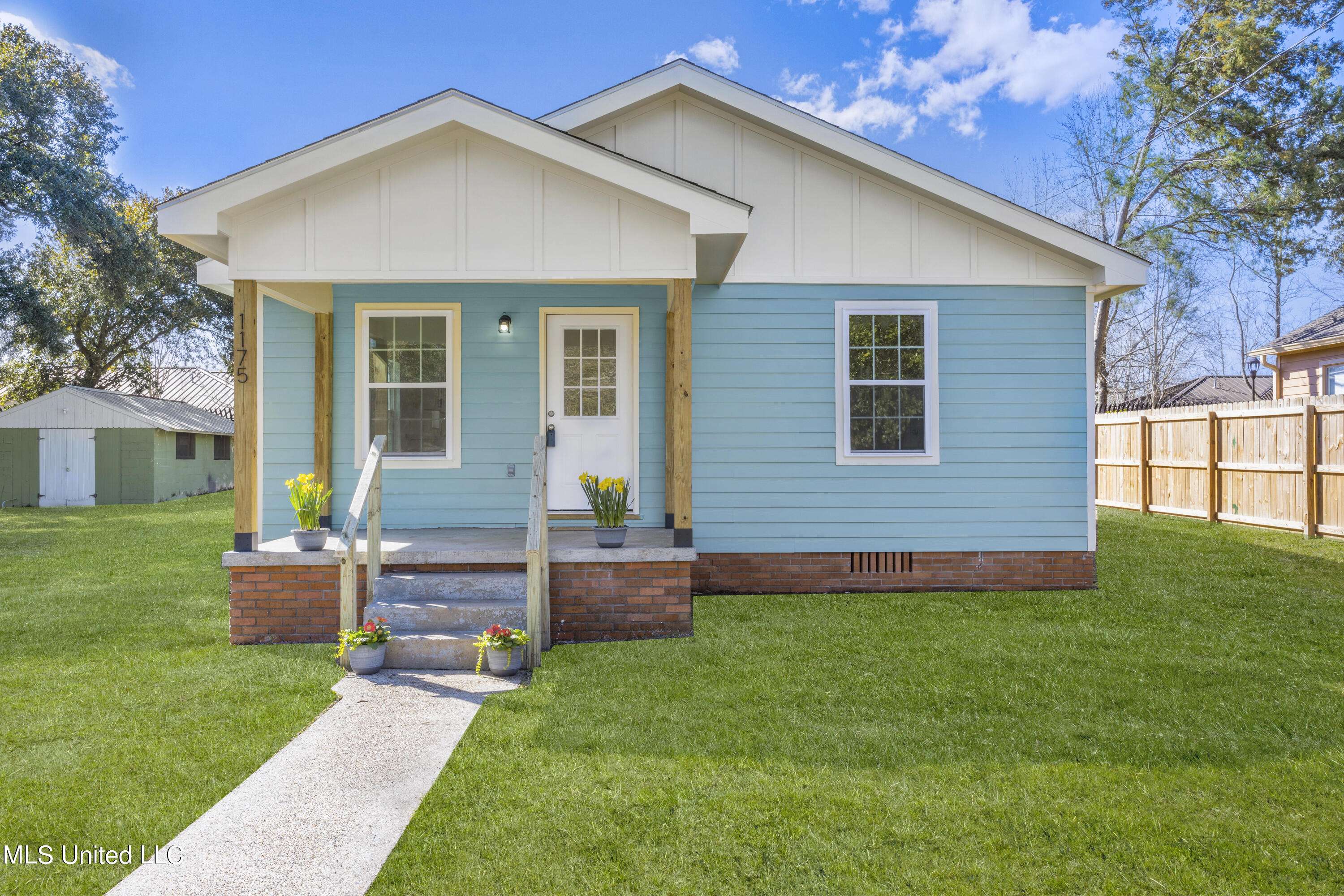 1175 Lafayette Street, Biloxi, MS 39530