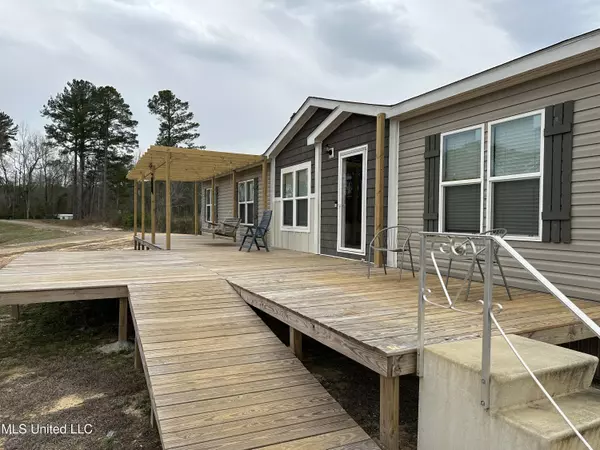 Mendenhall, MS 39114,267 Ponder Mason Road