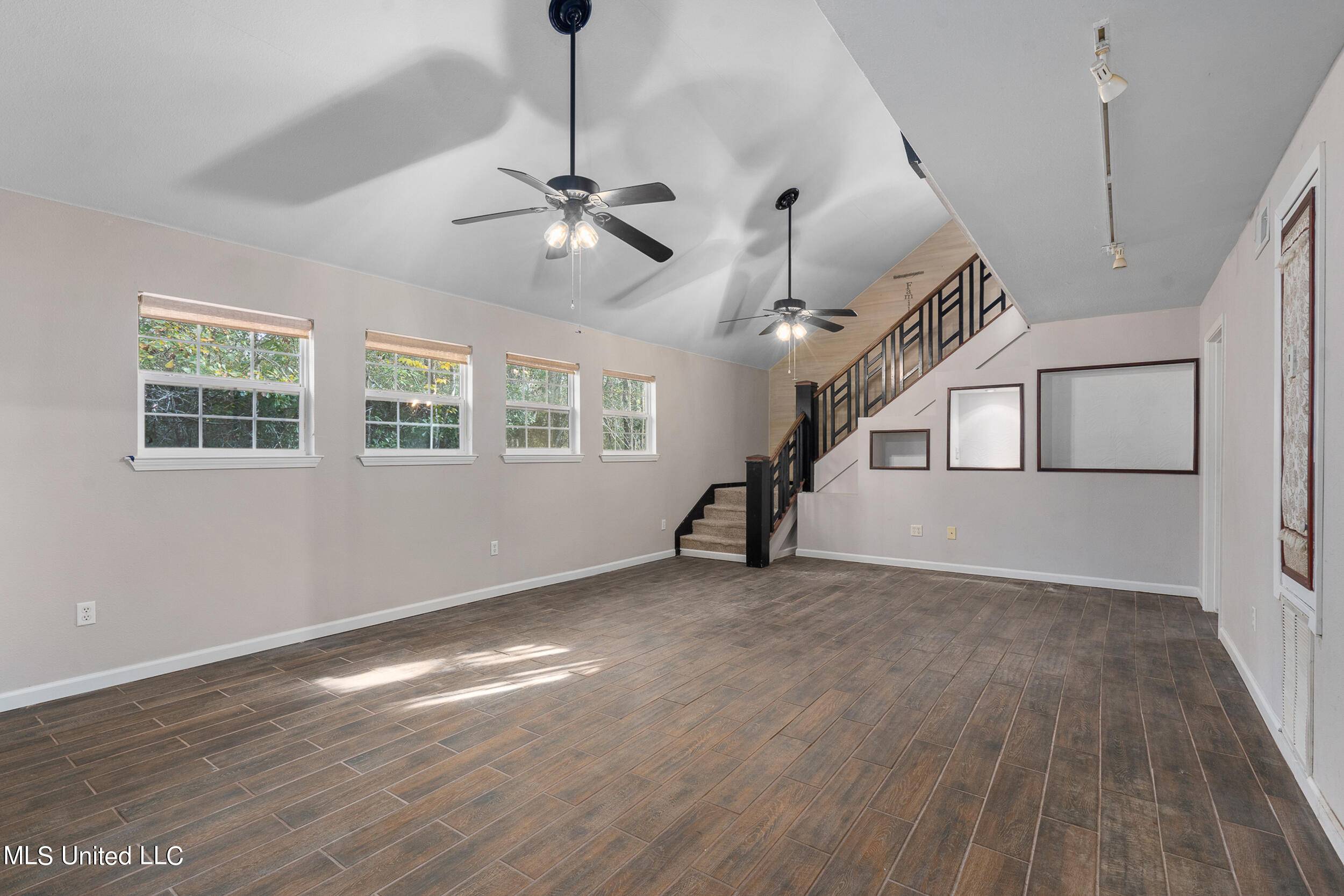 1827 Brasher Road, Biloxi, MS 39532