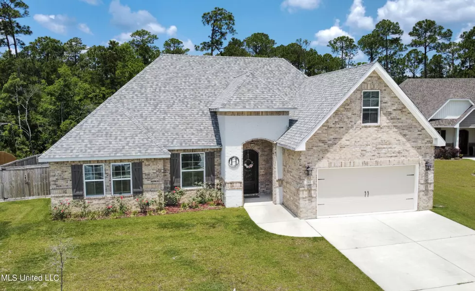 2963 Juliette Drive, Ocean Springs, MS 39564