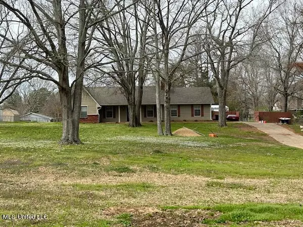 Terry, MS 39170,105 Davis Rd Cove