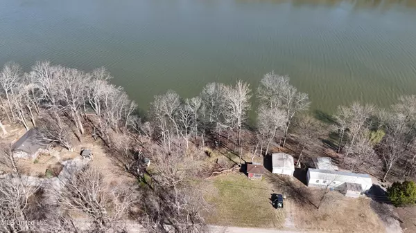 448 Old River, Gunnison, MS 38746