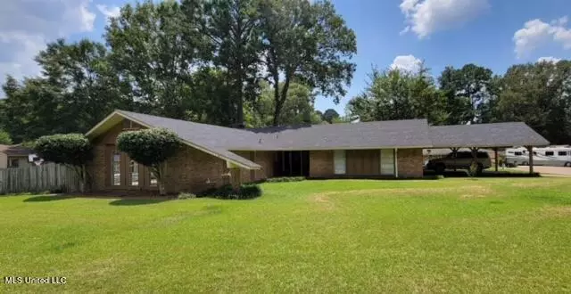 103 Firecrest Drive, Brandon, MS 39042