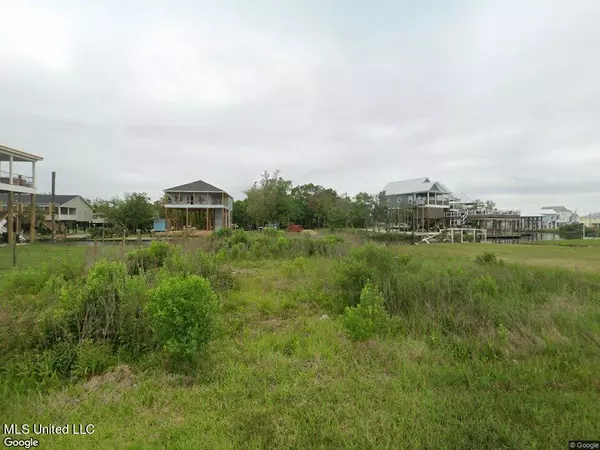 213 Skyline Drive, Bay Saint Louis, MS 39520