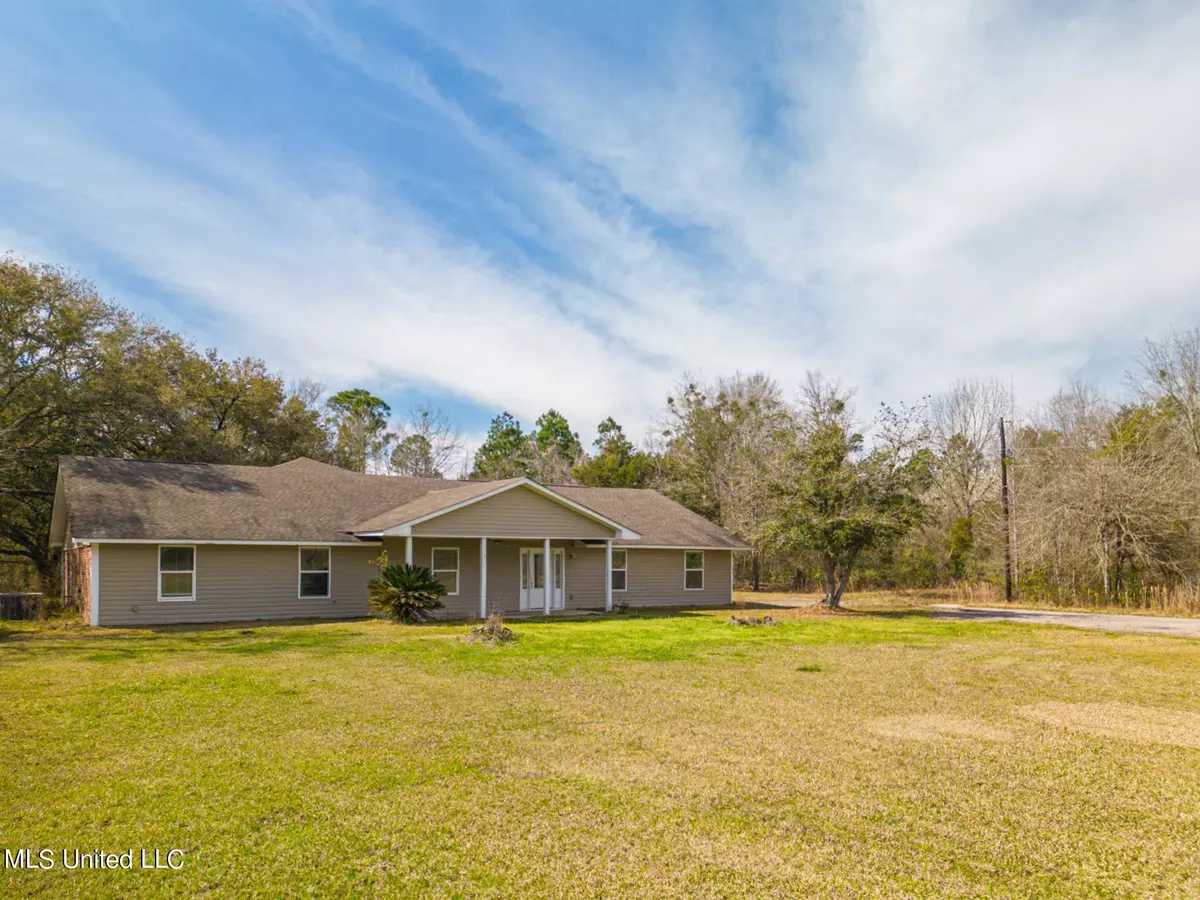 Moss Point, MS 39562,16429 Grafe Homestead