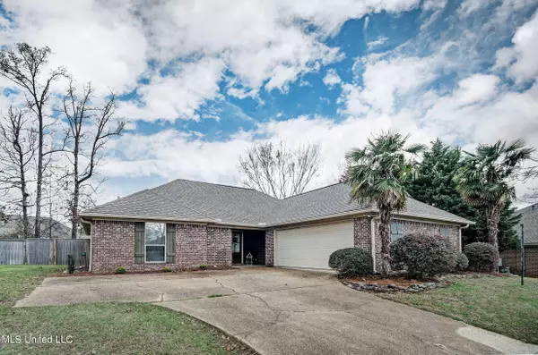 308 Pineneedle Drive, Brandon, MS 39047