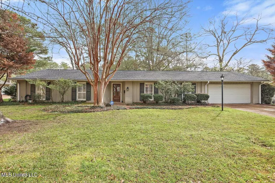 4656 Hazelwood Drive, Jackson, MS 39211