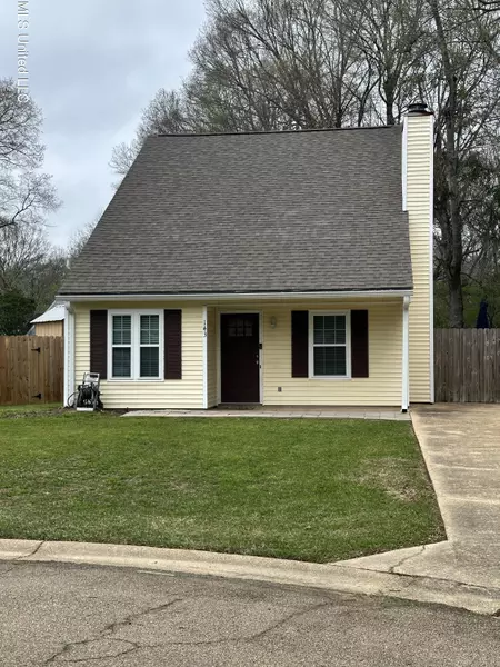 143 Janna Circle, Florence, MS 39073