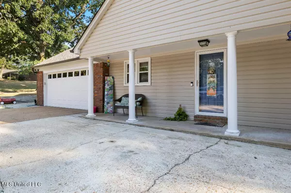 Senatobia, MS 38668,369 Westwood Drive