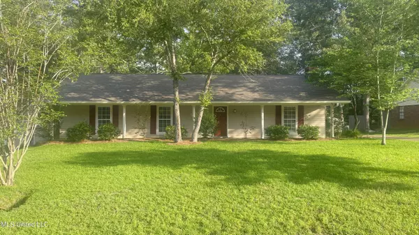 233 Stonecastle Drive, Brandon, MS 39047