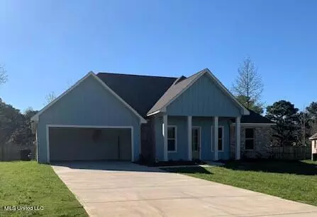 Clinton, MS 39056,120 Trace Pointe Place