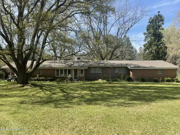 13137 Old Port Gibson Road, Utica, MS 39175