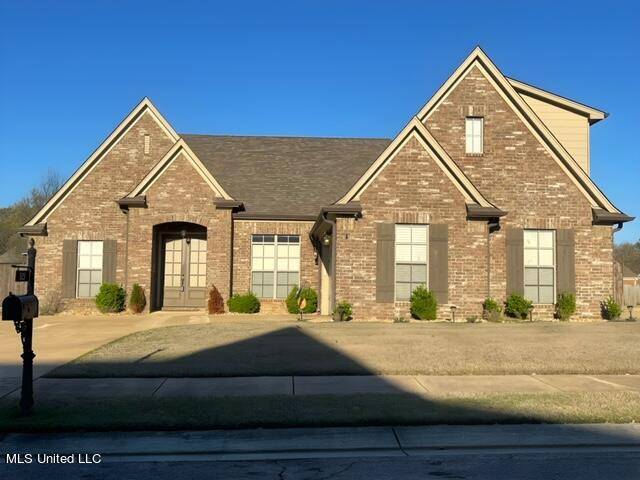 3325 Mary Claire Lane,  Southaven,  MS 38672