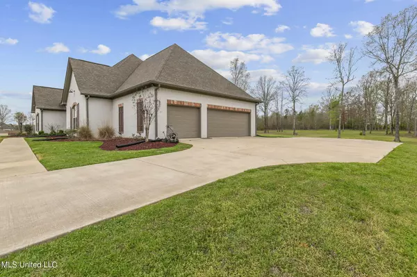 Brandon, MS 39047,735 Clover Ridge Way