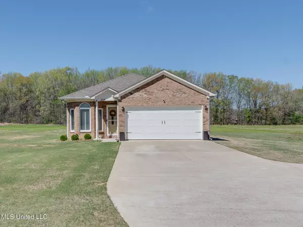 Byhalia, MS 38611,2319 Deer Creek Road