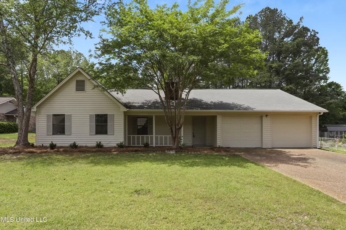 Brandon, MS 39047,563 Thorngate Court