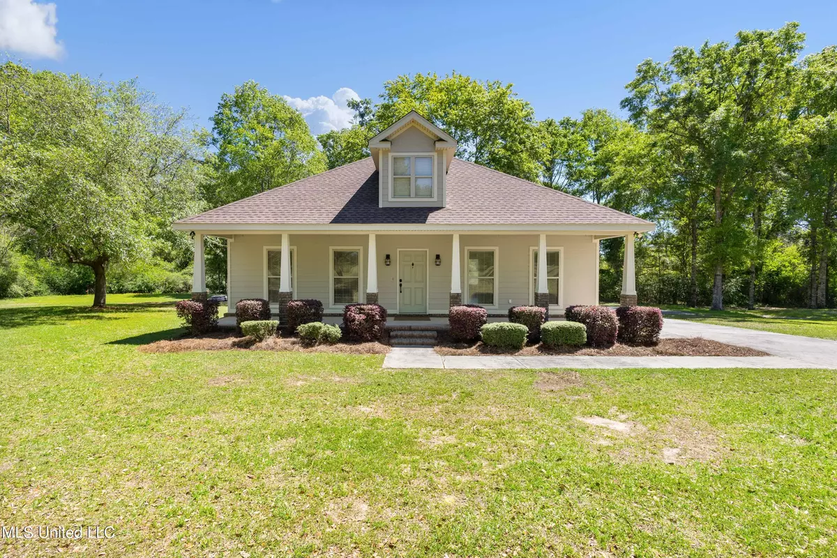 Lucedale, MS 39452,8004 Tanner Williams Road