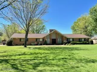 49 Jill Road, Senatobia, MS 38668