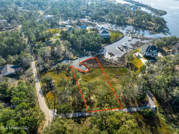 Ocean Springs, MS 39564,12 W El Bonito Drive