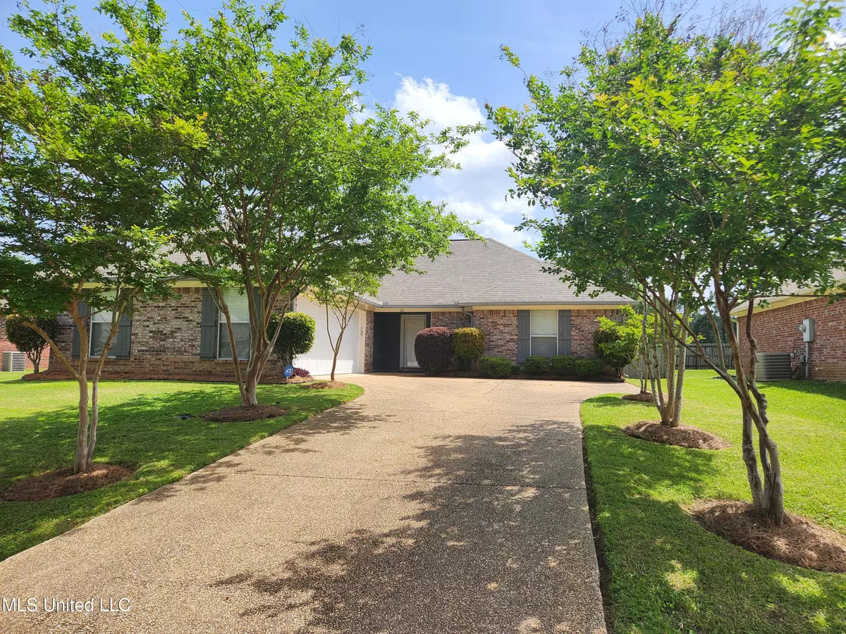 Terry, MS 39170,370 Greystone Pointe