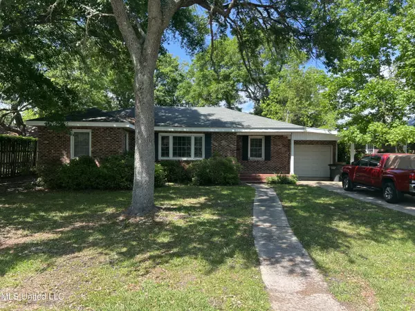 Pascagoula, MS 39567,1107 Washington Avenue