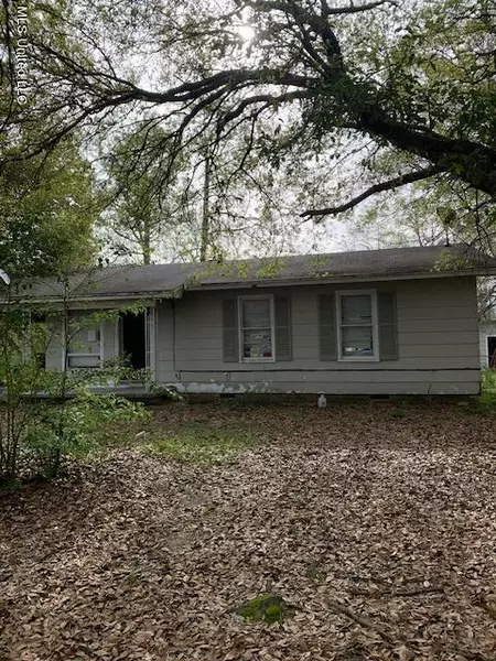 319 Beverly Circle, Crystal Springs, MS 39059