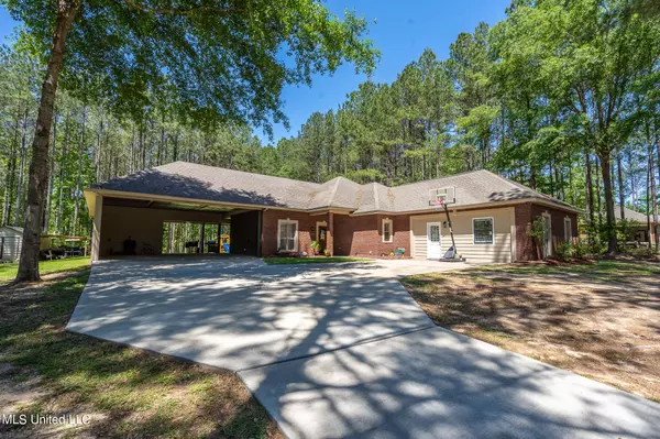 42 Rockwell Drive,  Purvis,  MS 39475